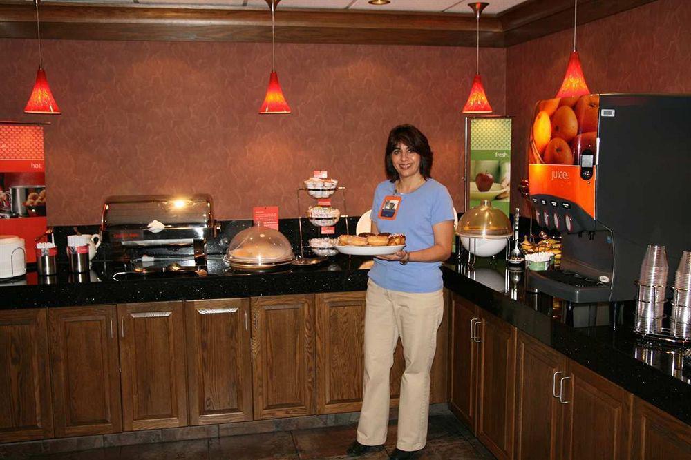 Hampton Inn & Suites Carson City Ristorante foto